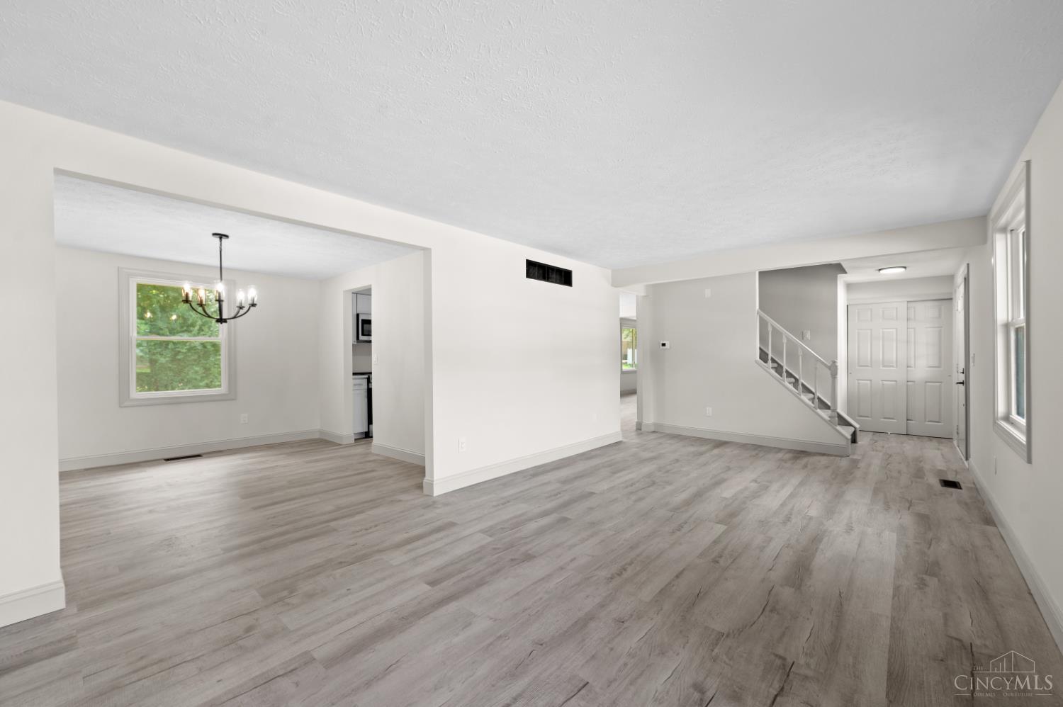 1581 Lemontree Drive, Forest Park, OH, 45240 — photo 4