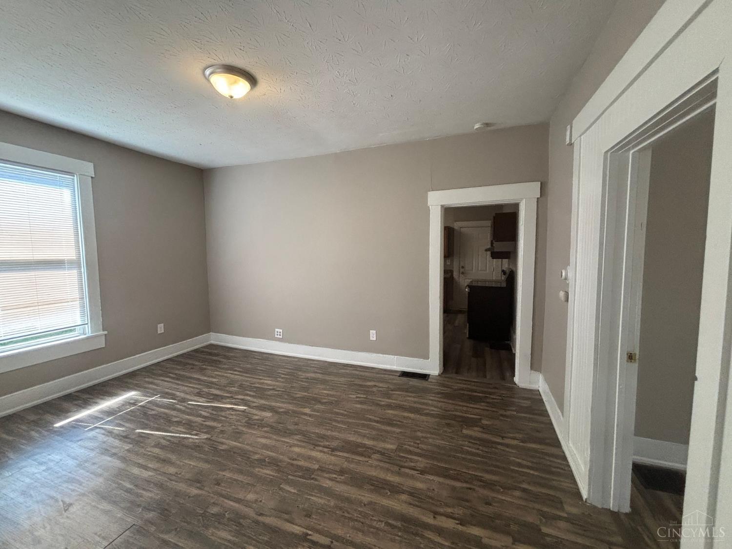 2015 Howard Avenue, Middletown, OH, 45044 — photo 3