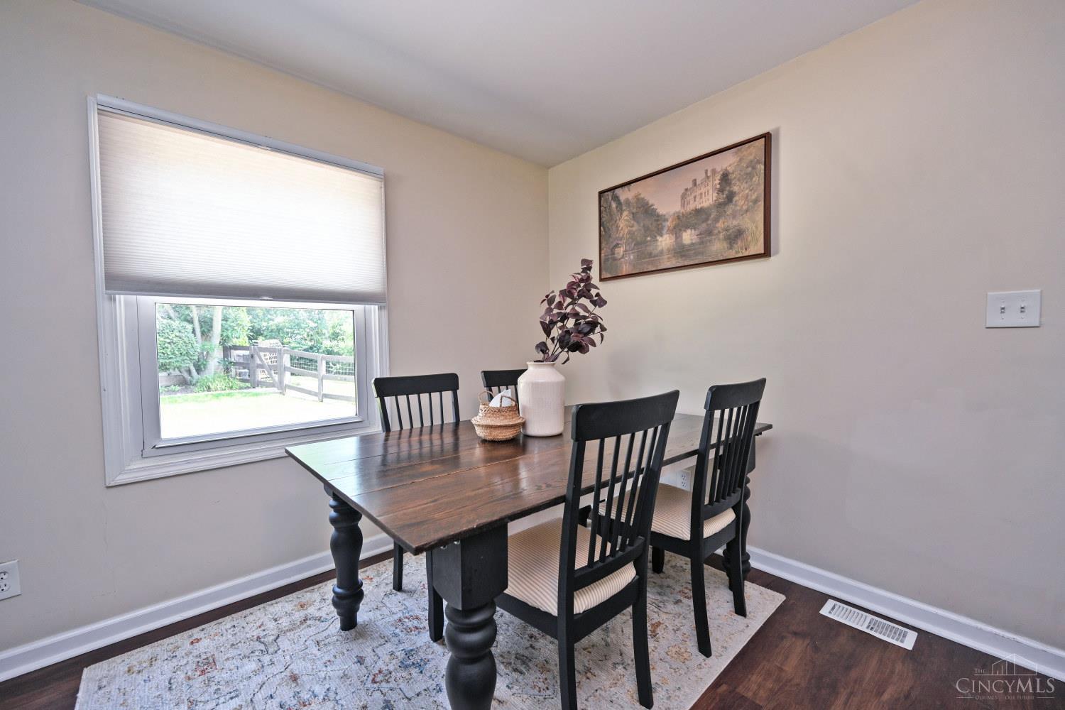 73 Miamiview Drive, Loveland, OH, 45140 — photo 9
