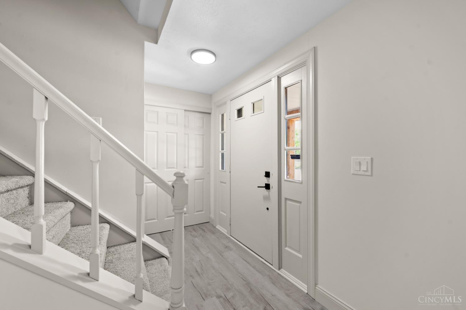 1581 Lemontree Drive, Forest Park, OH, 45240 — photo 3