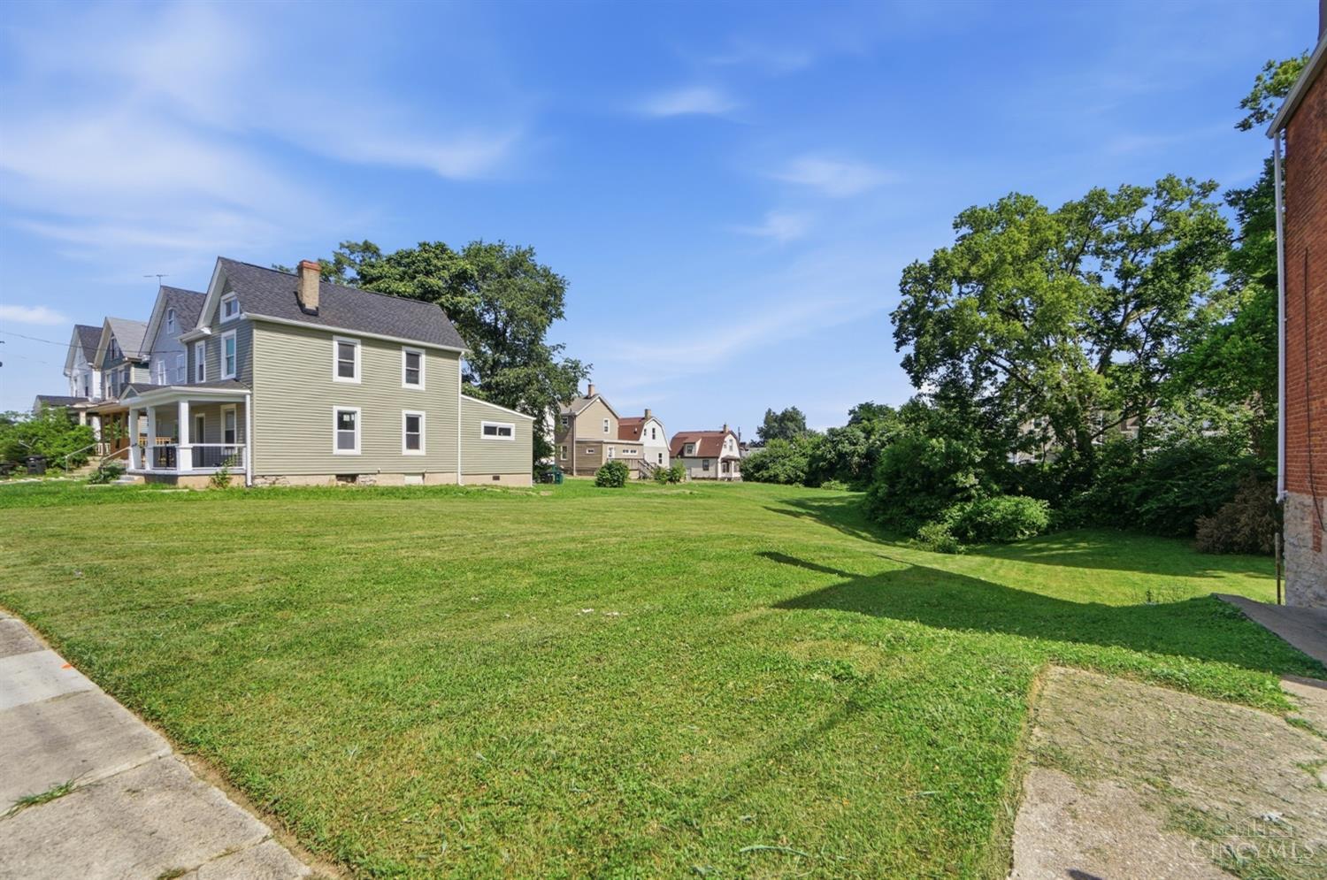 1614 Brewster Avenue, Cincinnati, OH, 45207 — photo 4
