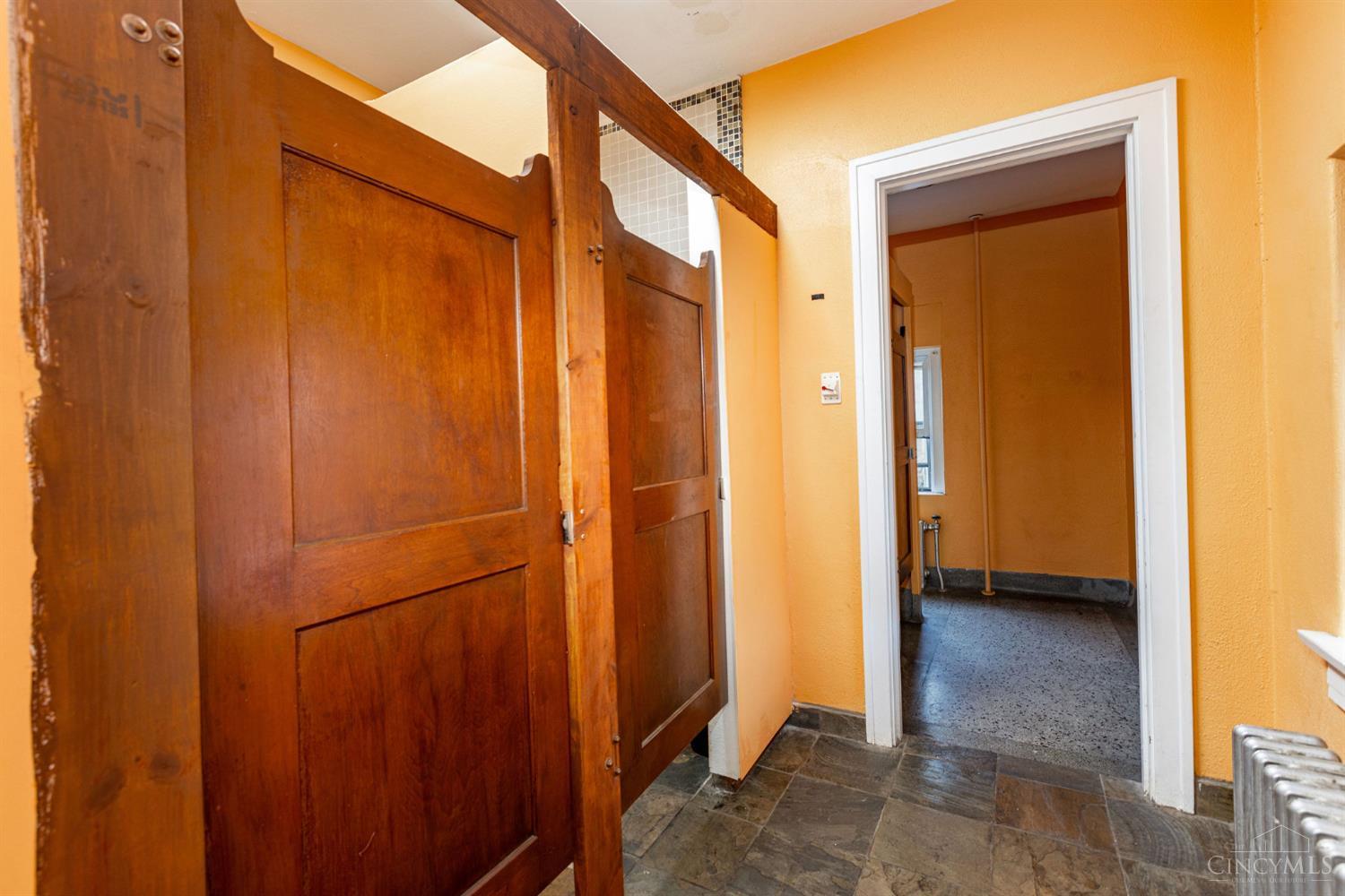 6819 Vine Street, Cincinnati, OH, 45216 — photo 29