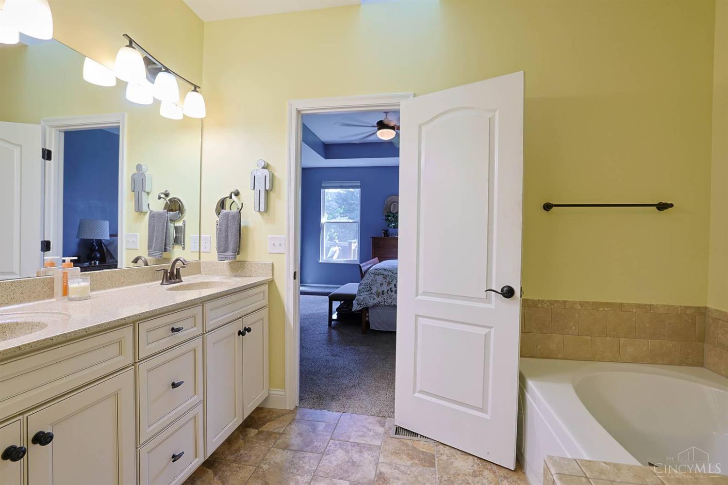 5334 Renaissance Park Drive, Middletown, OH, 45005 — photo 24