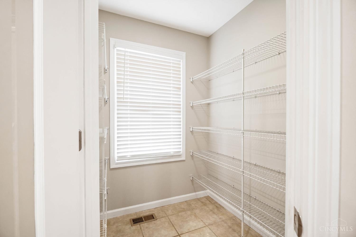 220 Auburn Meadows Court, Carlisle, OH, 45005 — photo 20