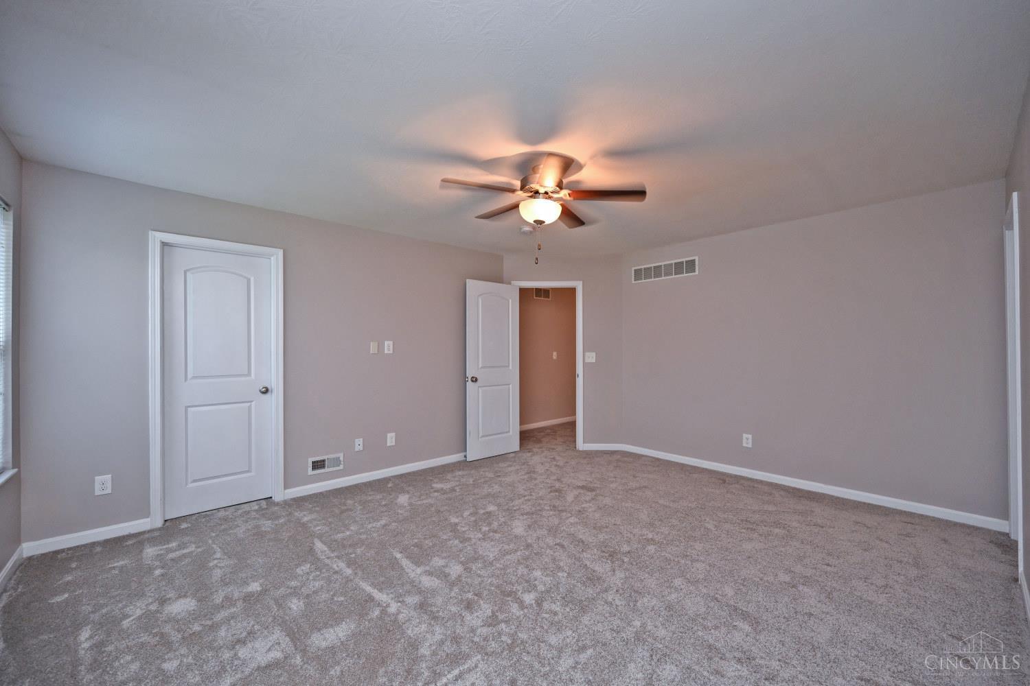 9563 Conservancy Place, West Chester, OH, 45011 — photo 21