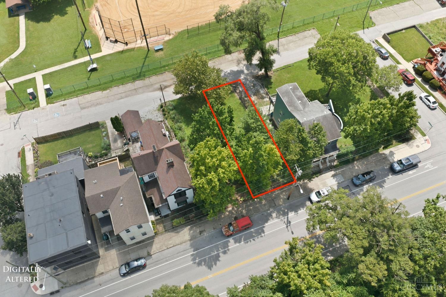 3035 Riverside Drive, Cincinnati, OH, 45226