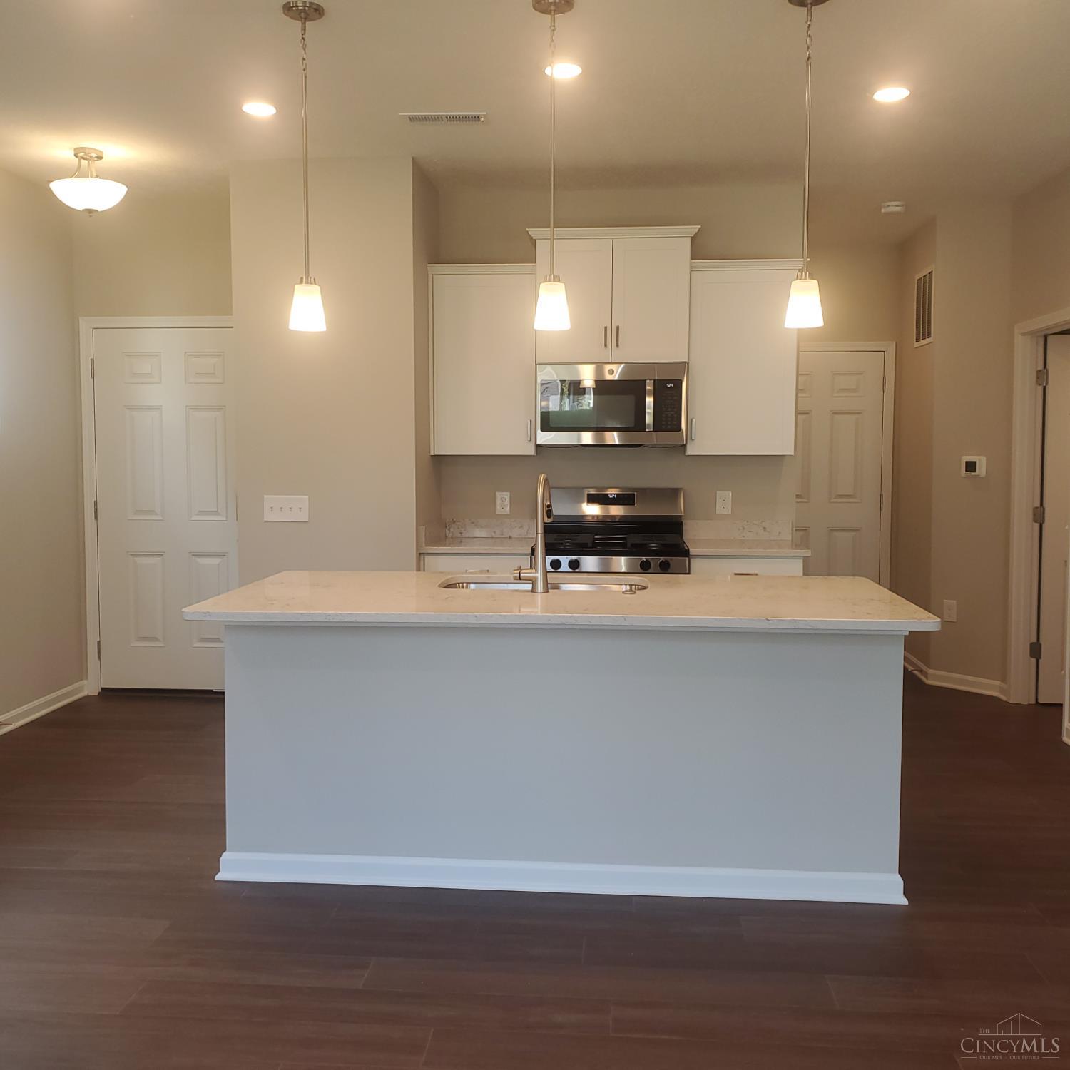 4972 Pebble Court, Liberty Twp, OH, 45011 — photo 2