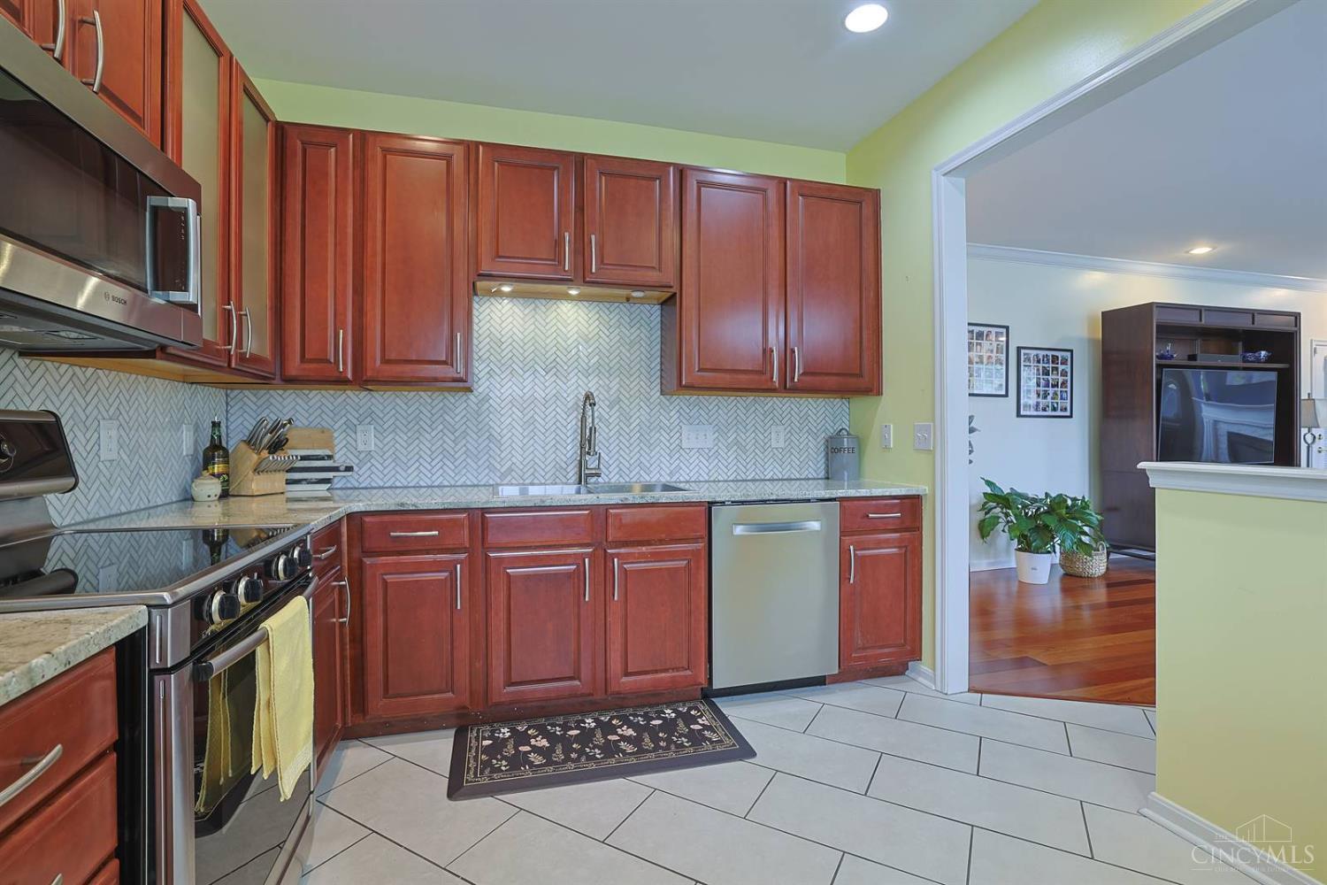 6953 Gentry Lane, Deerfield Twp., OH, 45040 — photo 5