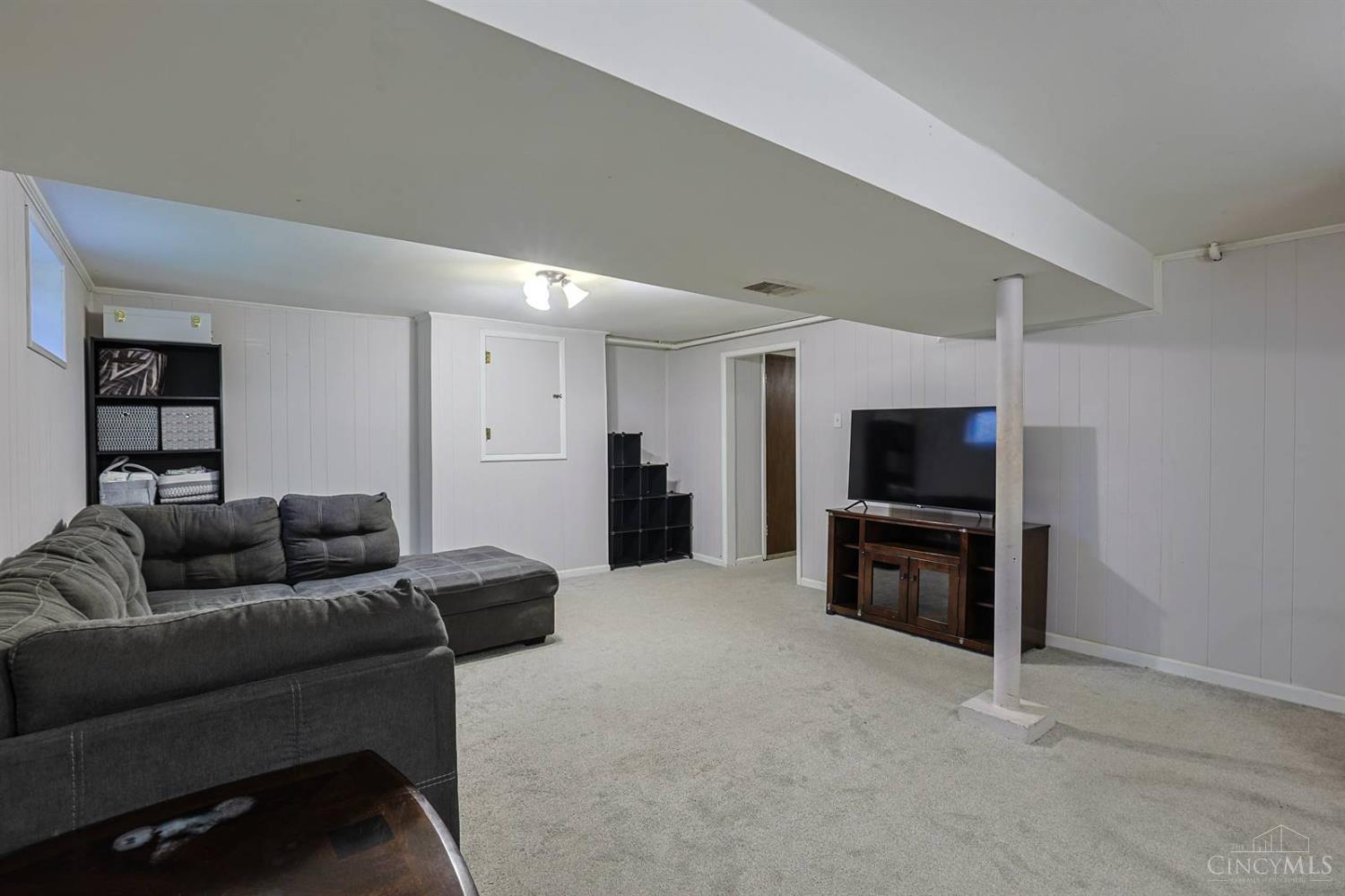 9168 Orangewood Drive, Colerain Twp, OH, 45231 — photo 22