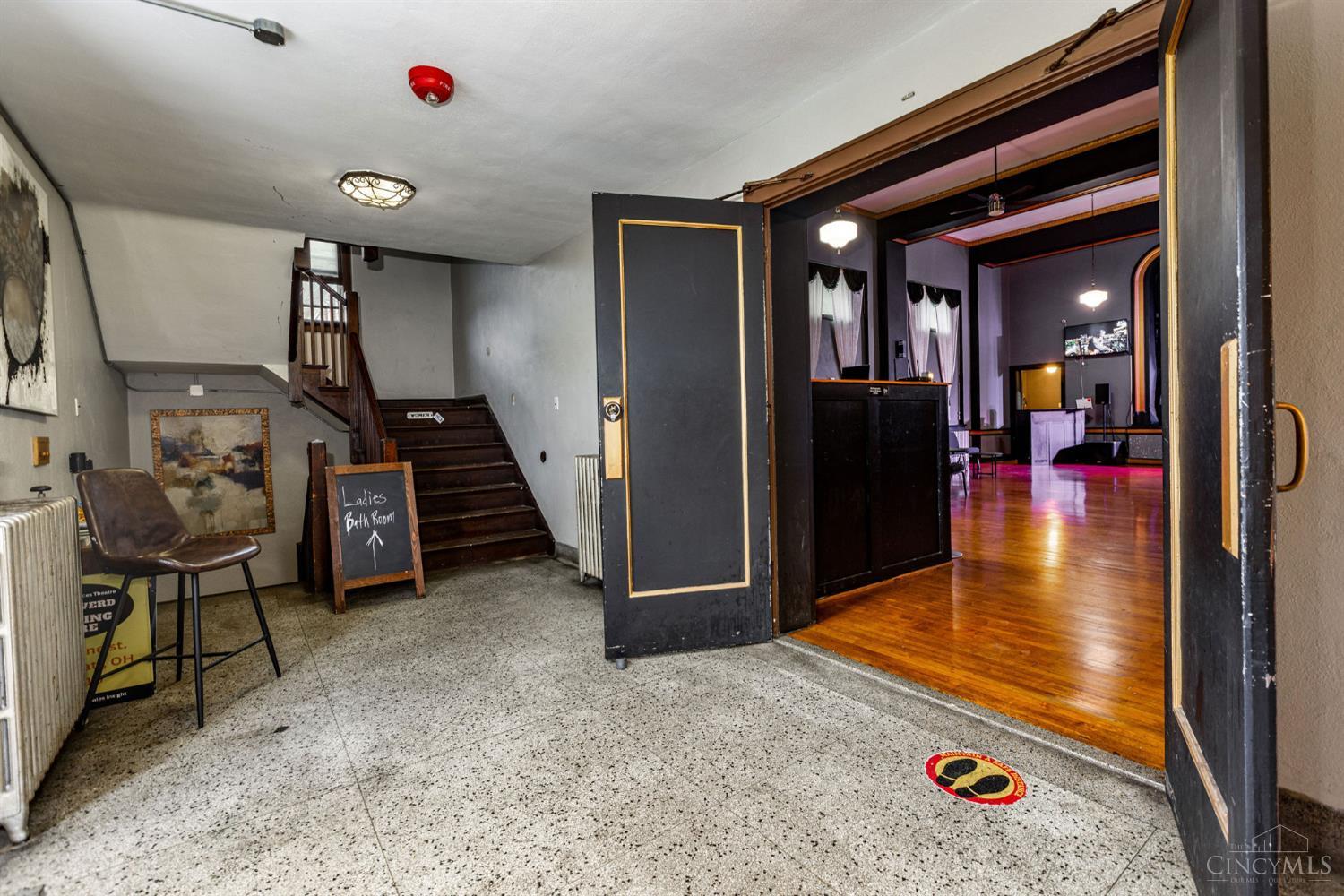 6819 Vine Street, Cincinnati, OH, 45216 — photo 15