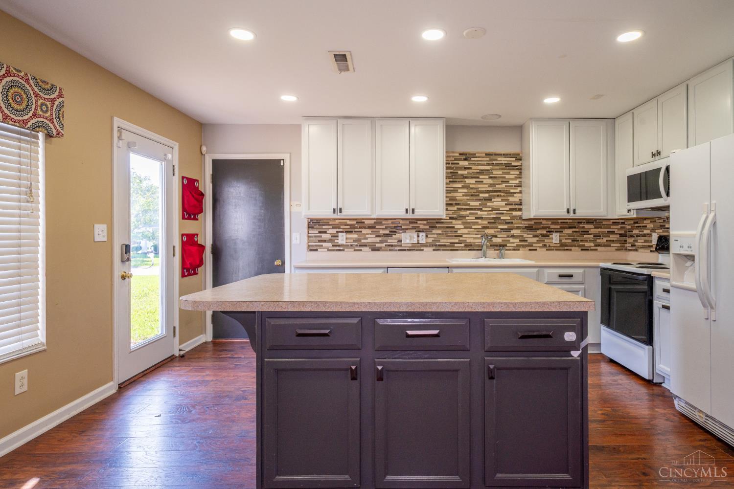 4175 King Bird Lane, Miamisburg, OH, 45342 — photo 10