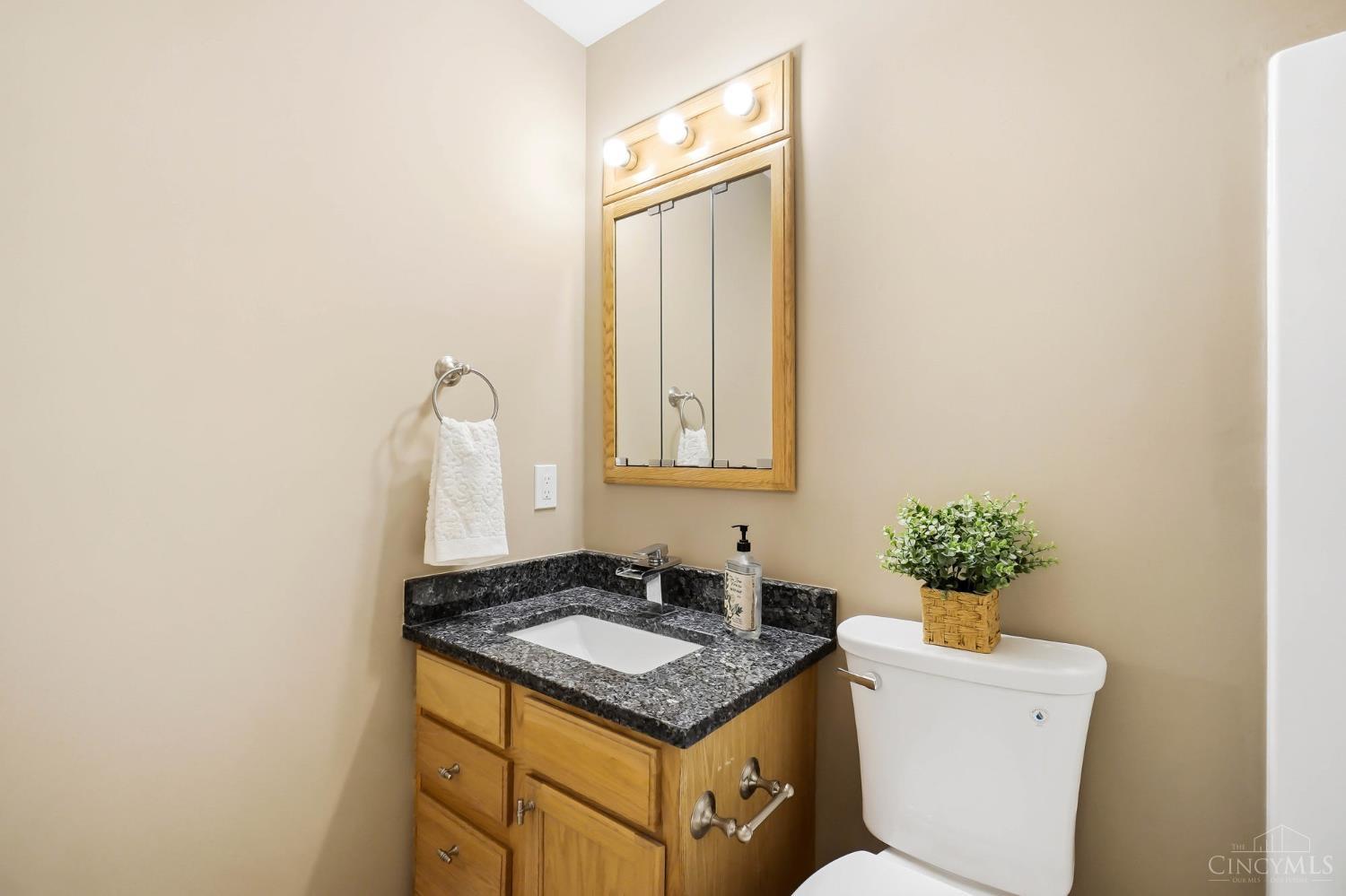 220 Auburn Meadows Court, Carlisle, OH, 45005 — photo 39