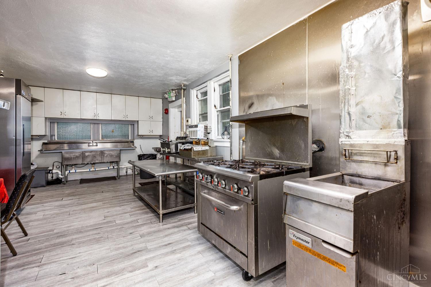 6819 Vine Street, Cincinnati, OH, 45216 — photo 17