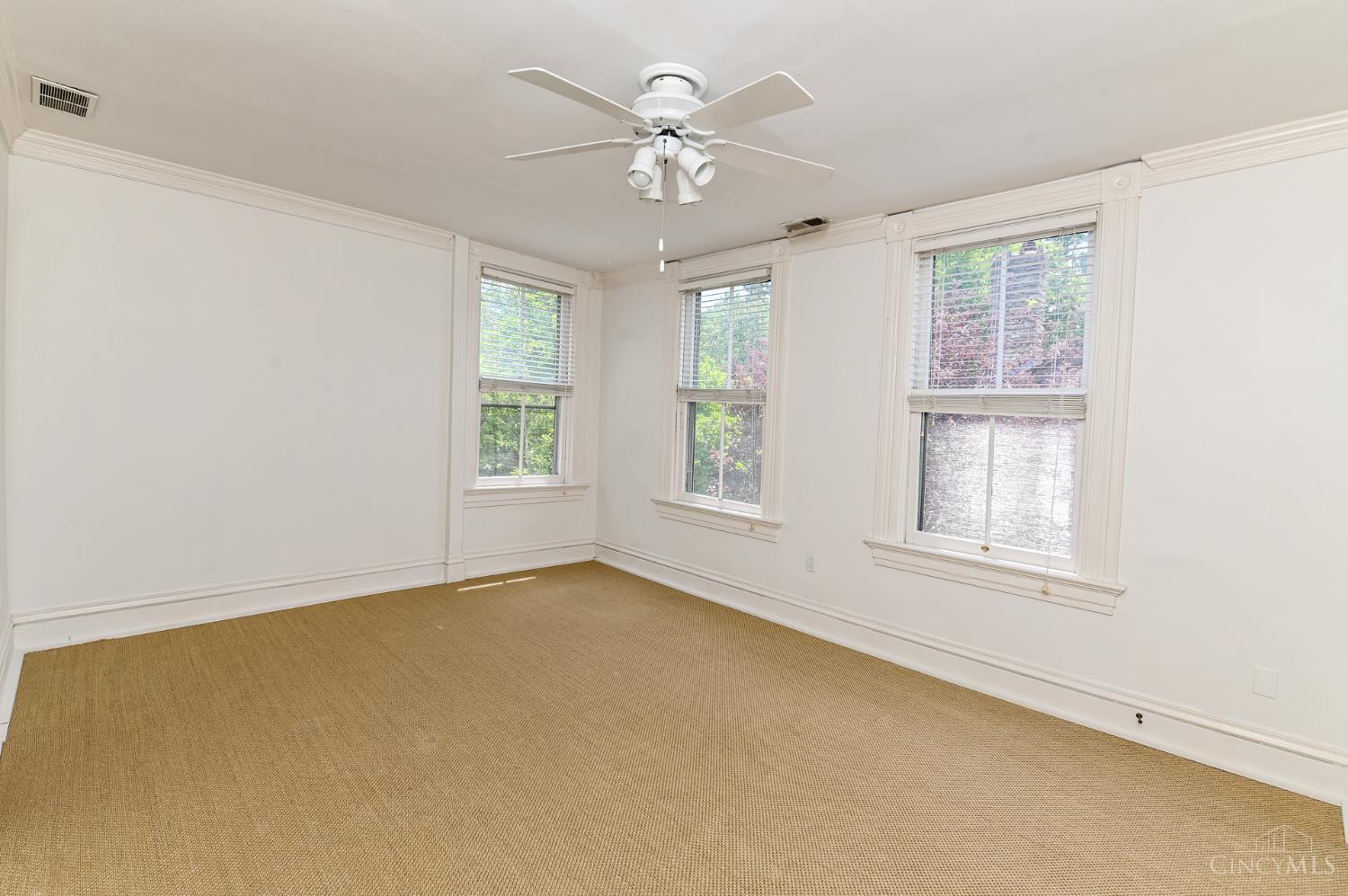 1234 Herschel Avenue, Cincinnati, OH, 45208 — photo 33