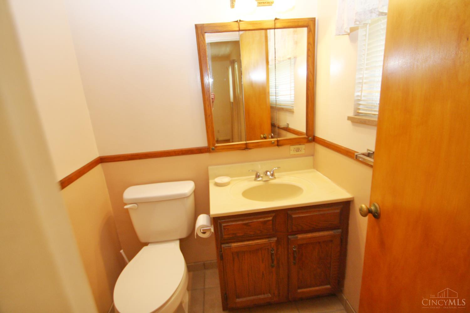 5452 Green Acres Court, Green Twp, OH, 45248 — photo 17