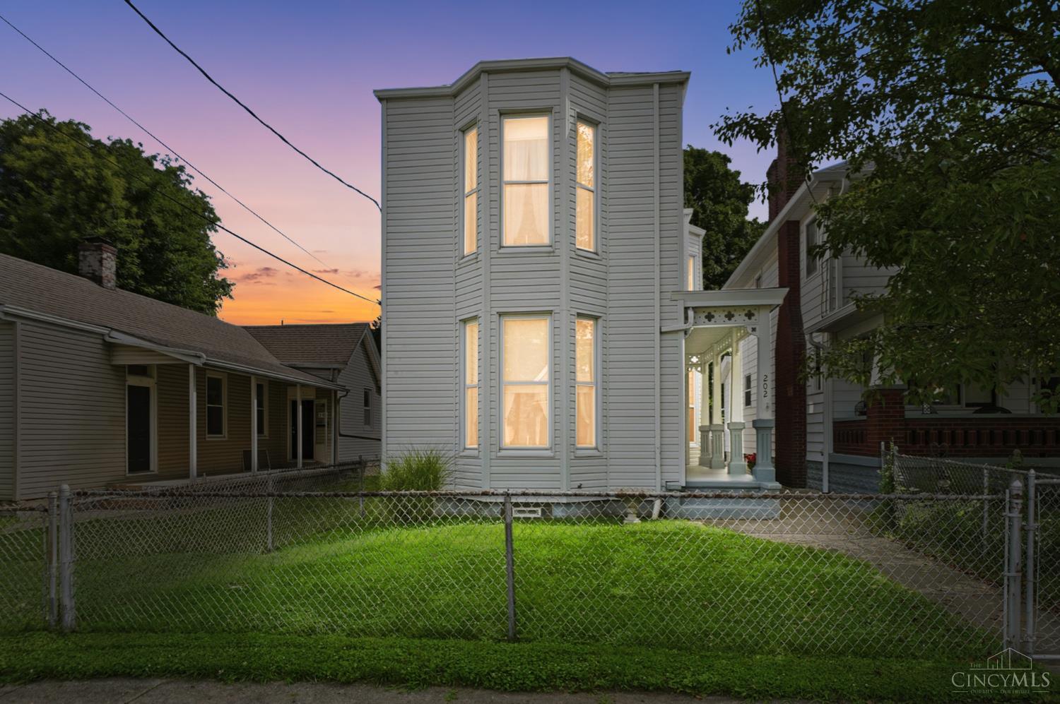 202 Sixty Ninth Street, Cincinnati, OH, 45216