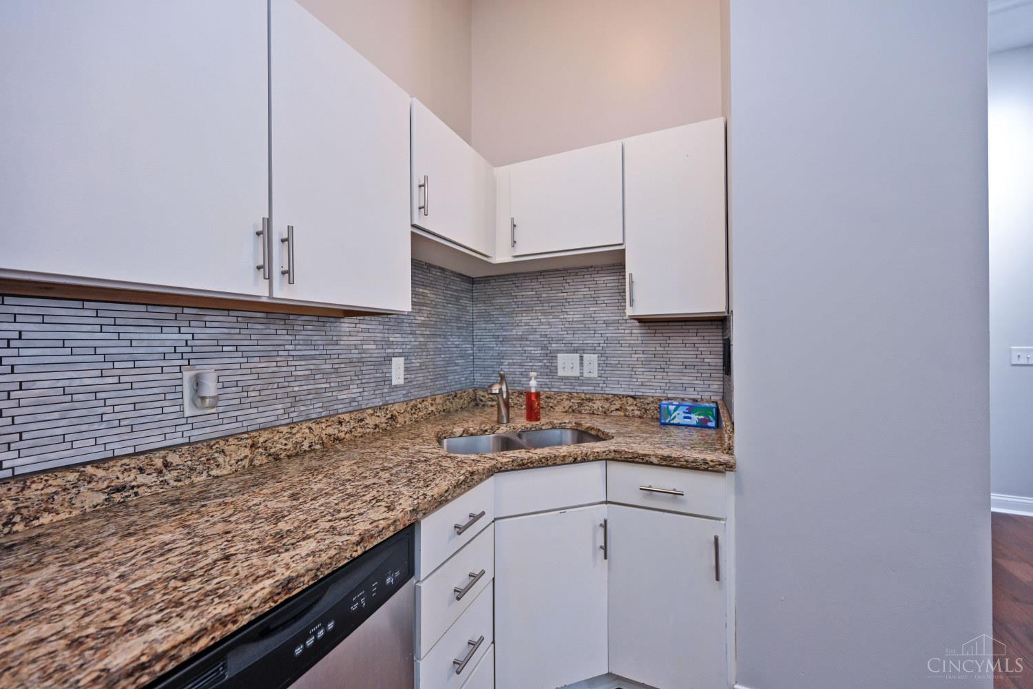 1326 Vine Street #B, Cincinnati, OH, 45202 — photo 20