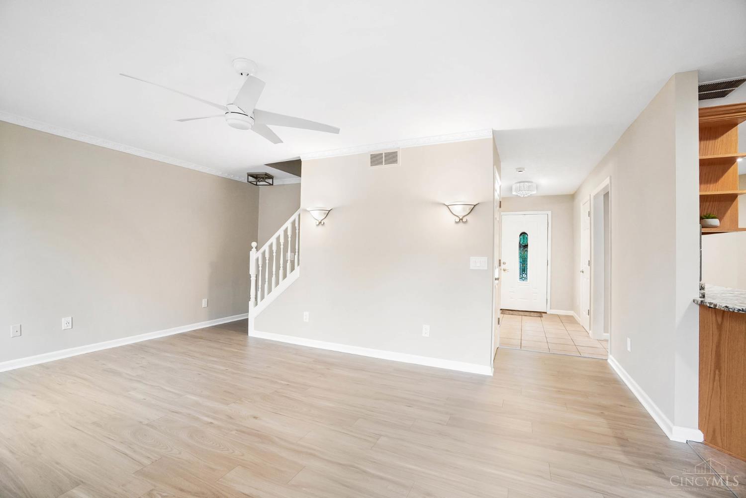 220 Auburn Meadows Court, Carlisle, OH, 45005 — photo 11