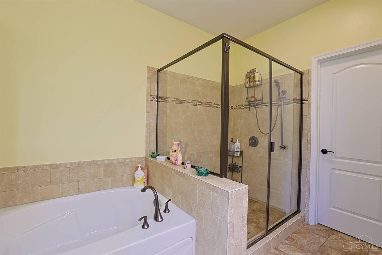 5334 Renaissance Park Drive, Middletown, OH, 45005 — photo 23