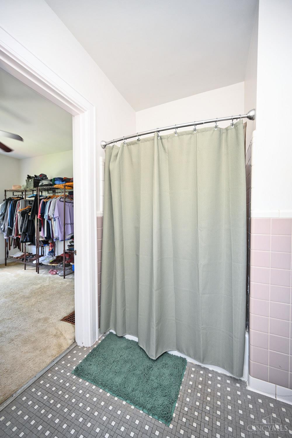 720 Red Bud Avenue, Cincinnati, OH, 45229 — photo 37