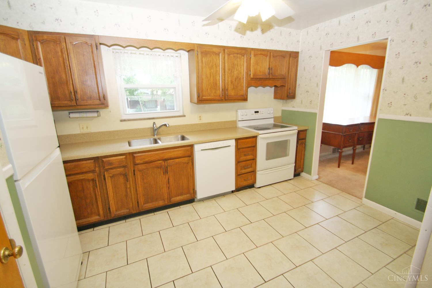 5452 Green Acres Court, Green Twp, OH, 45248 — photo 10