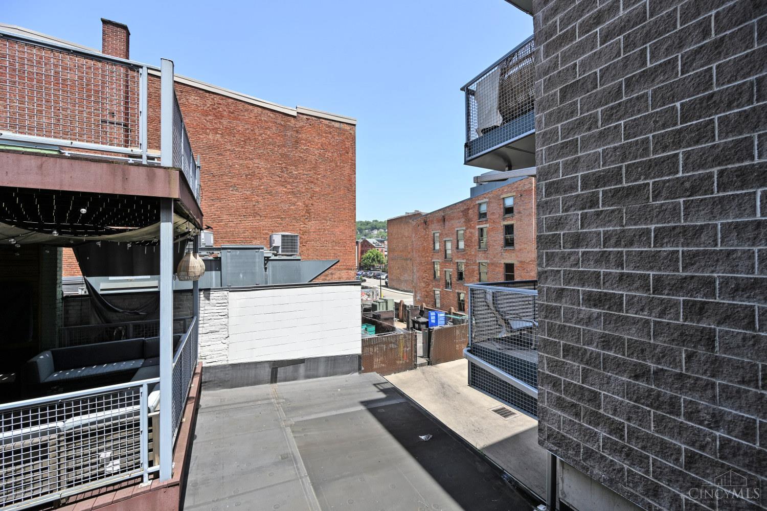 1326 Vine Street #B, Cincinnati, OH, 45202 — photo 24