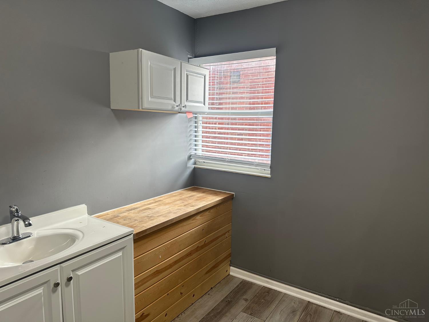 5598 Glenway Avenue, Cincinnati, OH, 45238 — photo 10