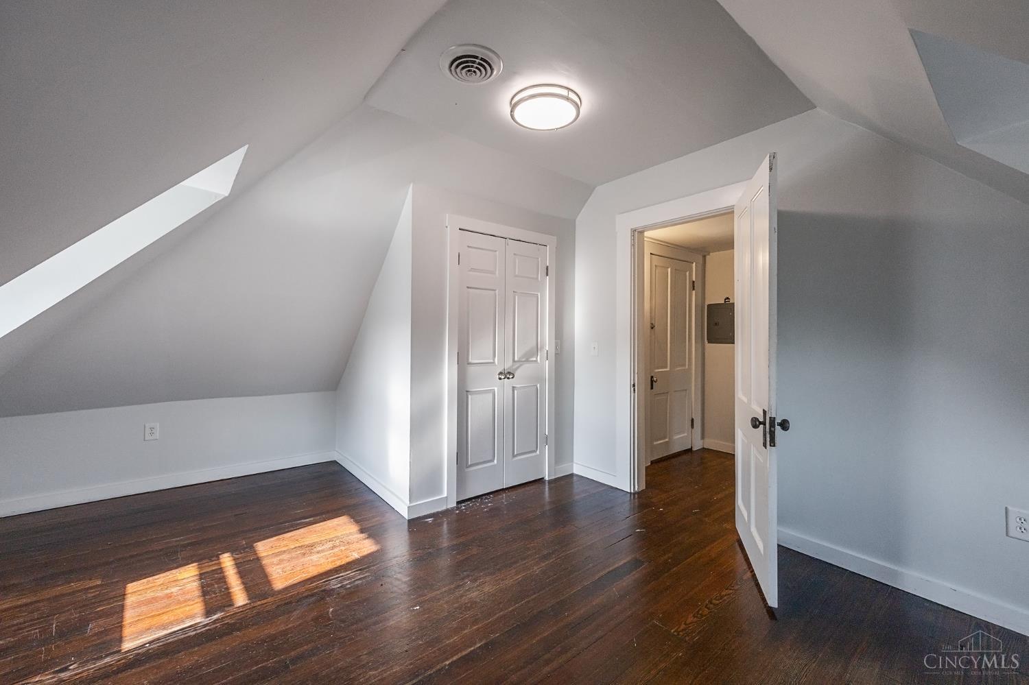 2412 Fairview Avenue #3, Cincinnati, OH, 45219 — photo 7