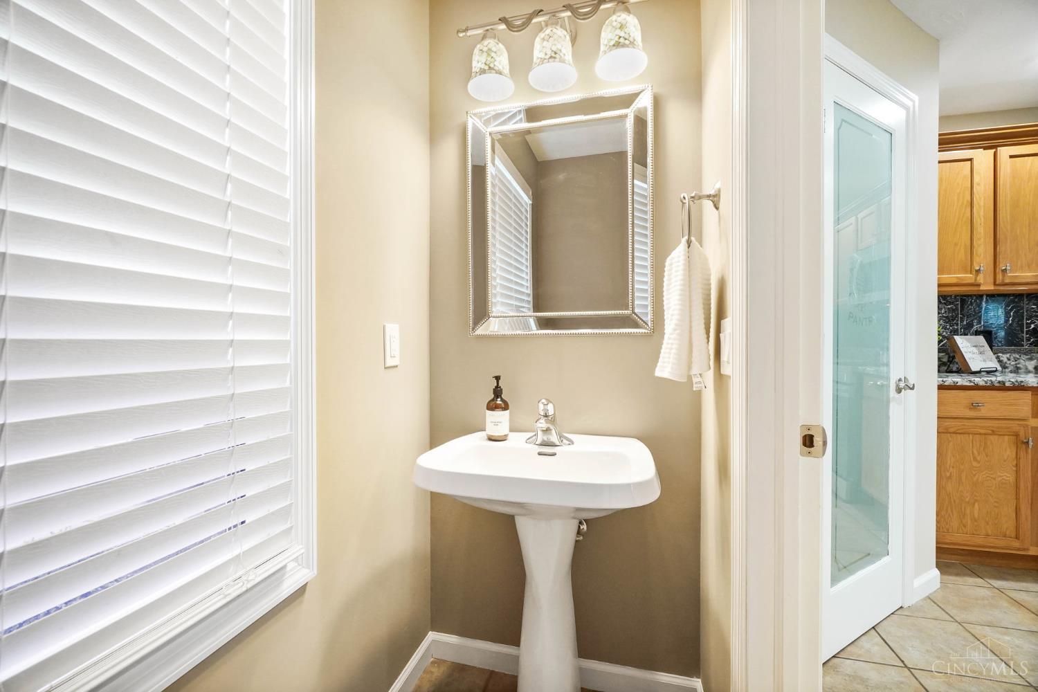 220 Auburn Meadows Court, Carlisle, OH, 45005 — photo 23