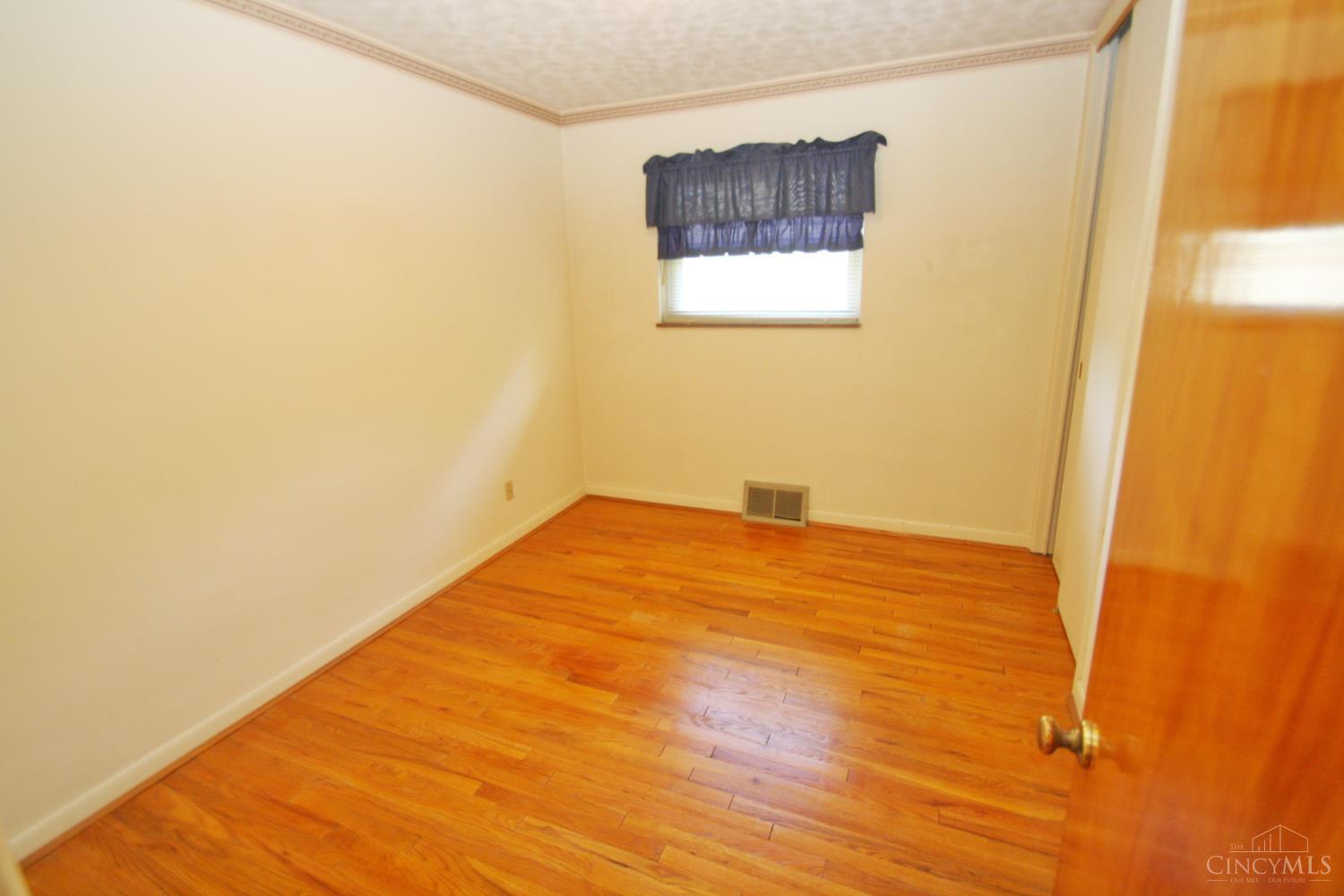 5452 Green Acres Court, Green Twp, OH, 45248 — photo 14