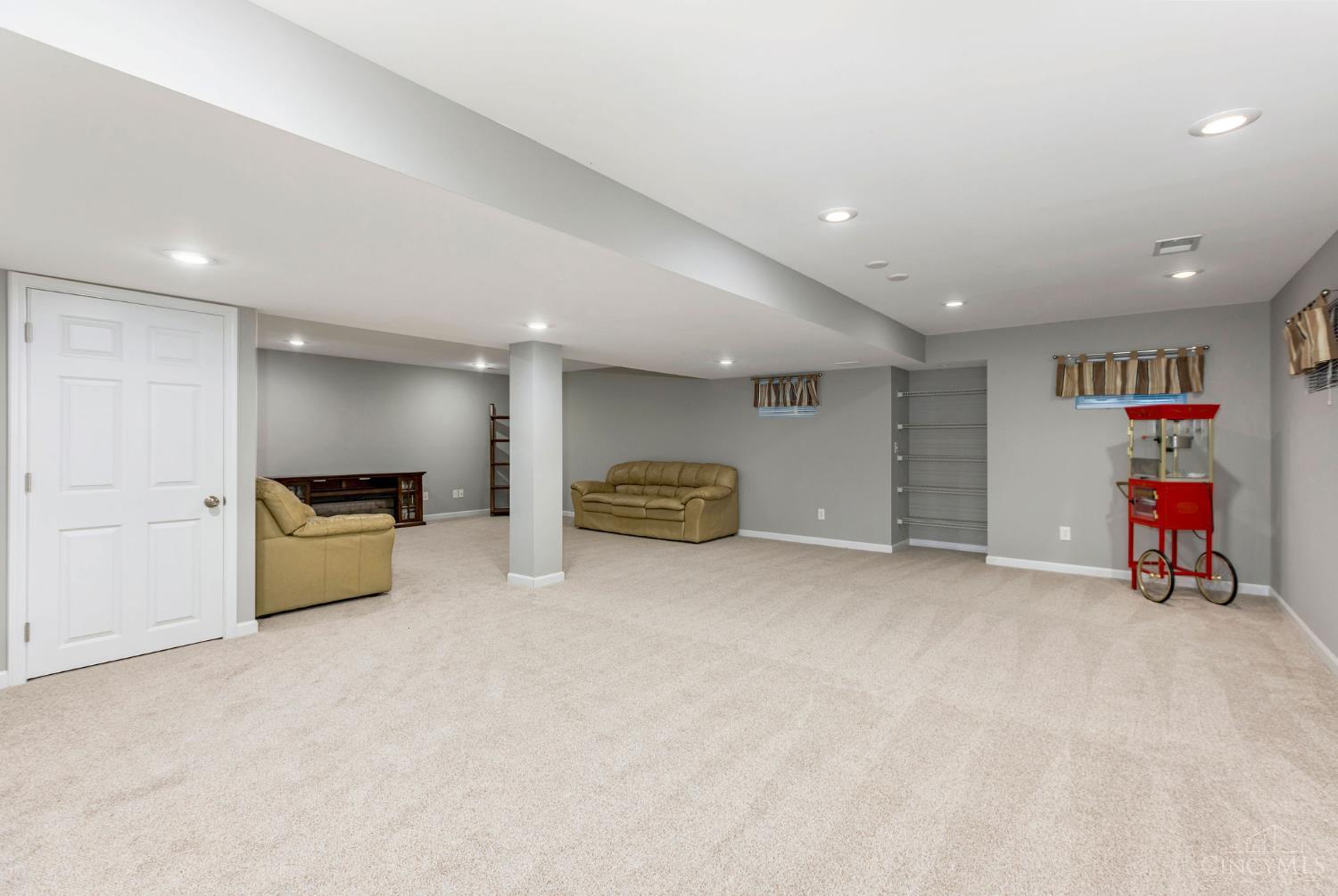 7367 Sussex Drive, West Chester, OH, 45069 — photo 26