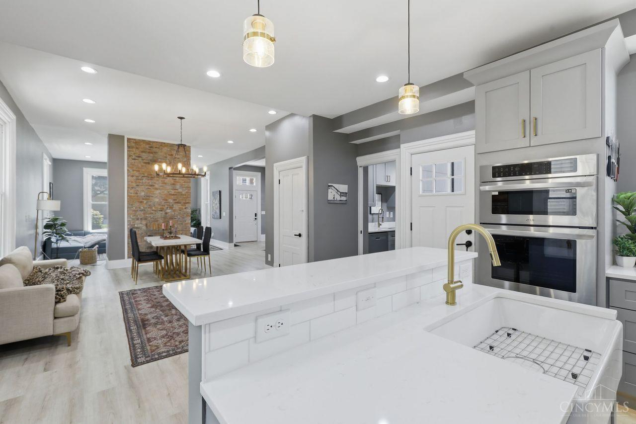 4607 Erie Avenue, Cincinnati, OH, 45227 — photo 12
