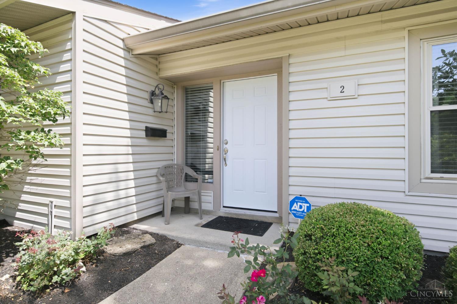 2 Boxwood Court, Springdale, OH, 45246 — photo 2