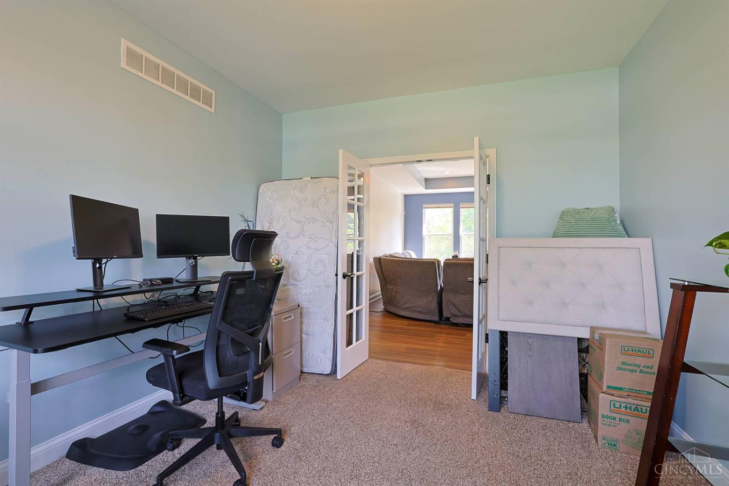 5334 Renaissance Park Drive, Middletown, OH, 45005 — photo 17