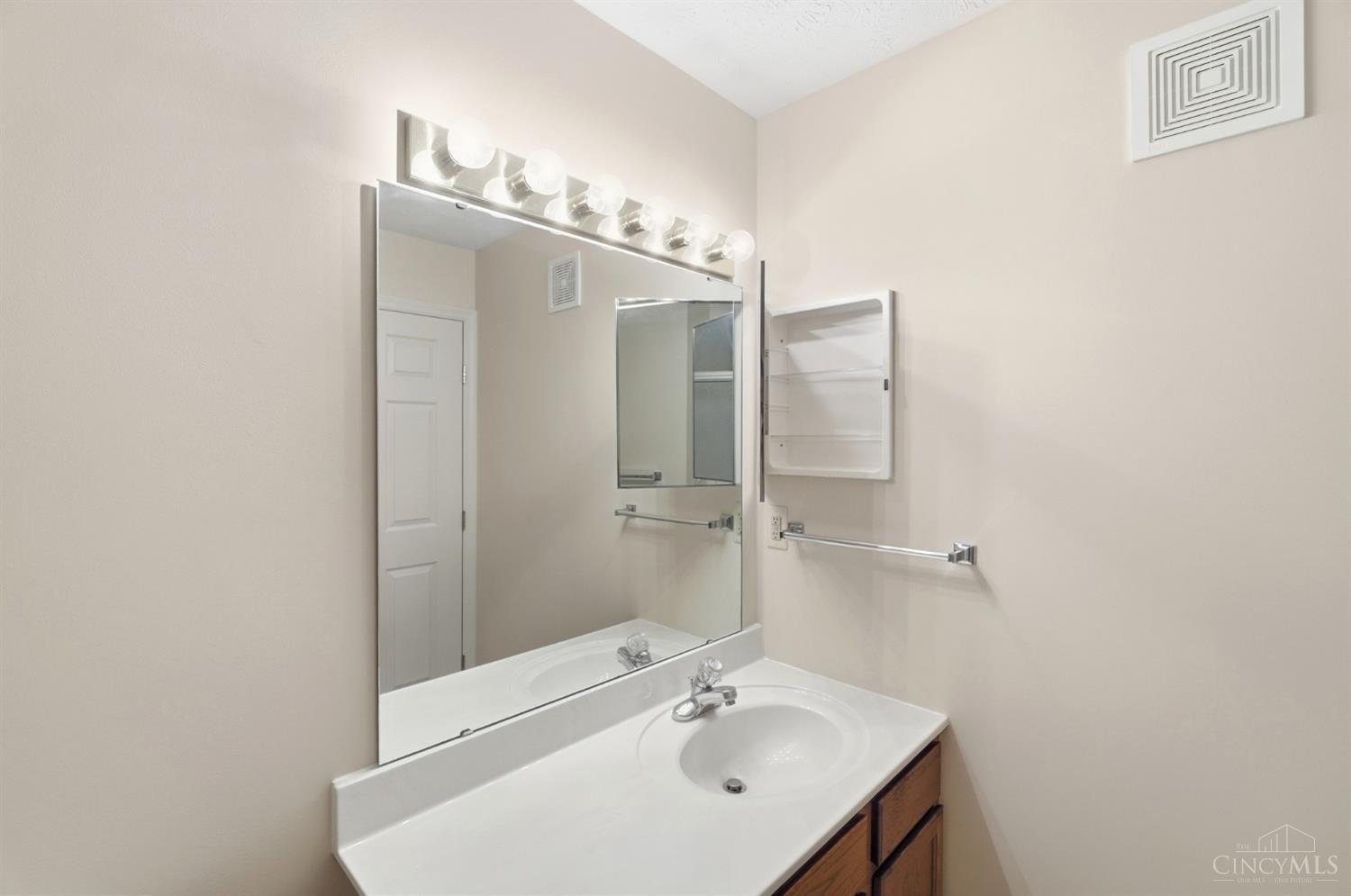 12071 Carrington Lane #101, Symmes Twp, OH, 45140 — photo 29