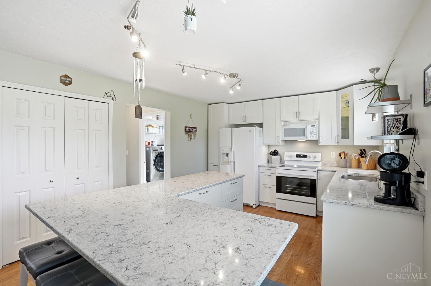 6509 Michele Lane, Liberty Twp, OH, 45044 — photo 15