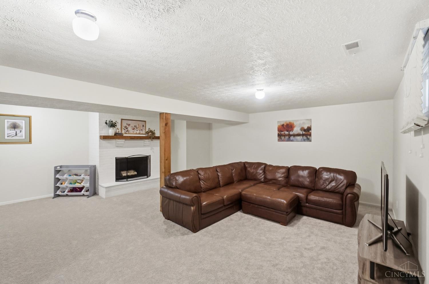 2221 Joshua Circle, Turtle Creek Twp, OH, 45044 — photo 28