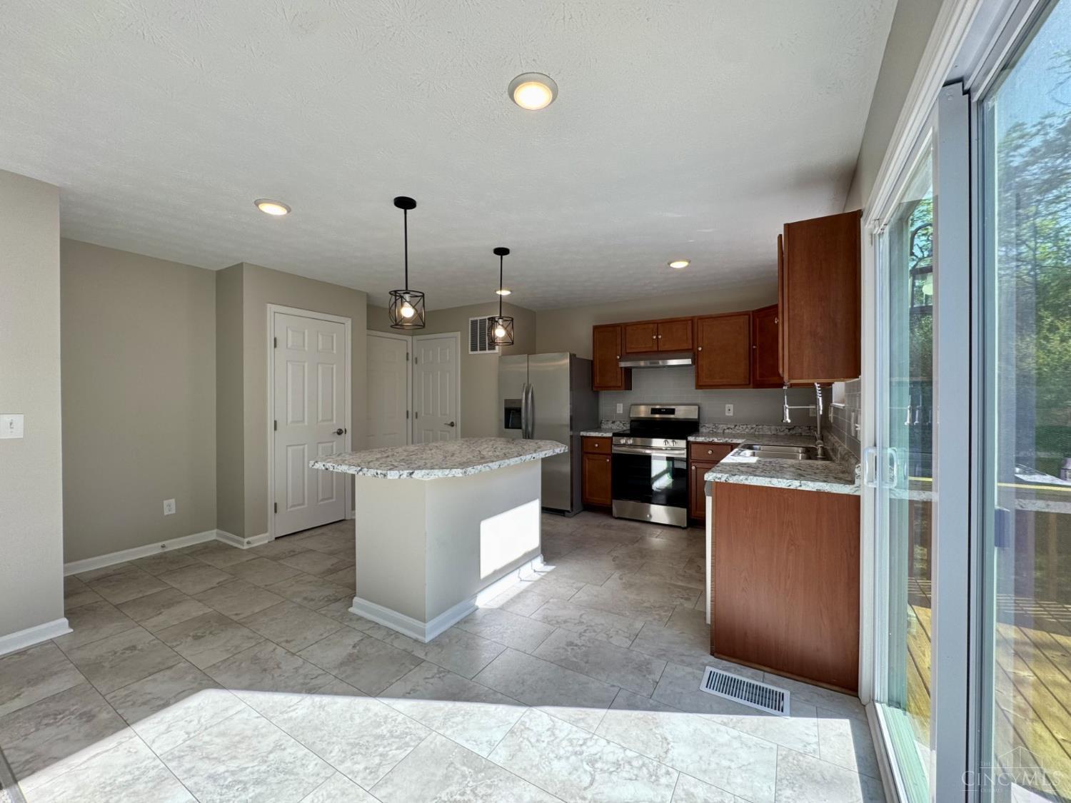 2905 Pine Leaf Court, Hamilton, OH, 45013 — photo 15