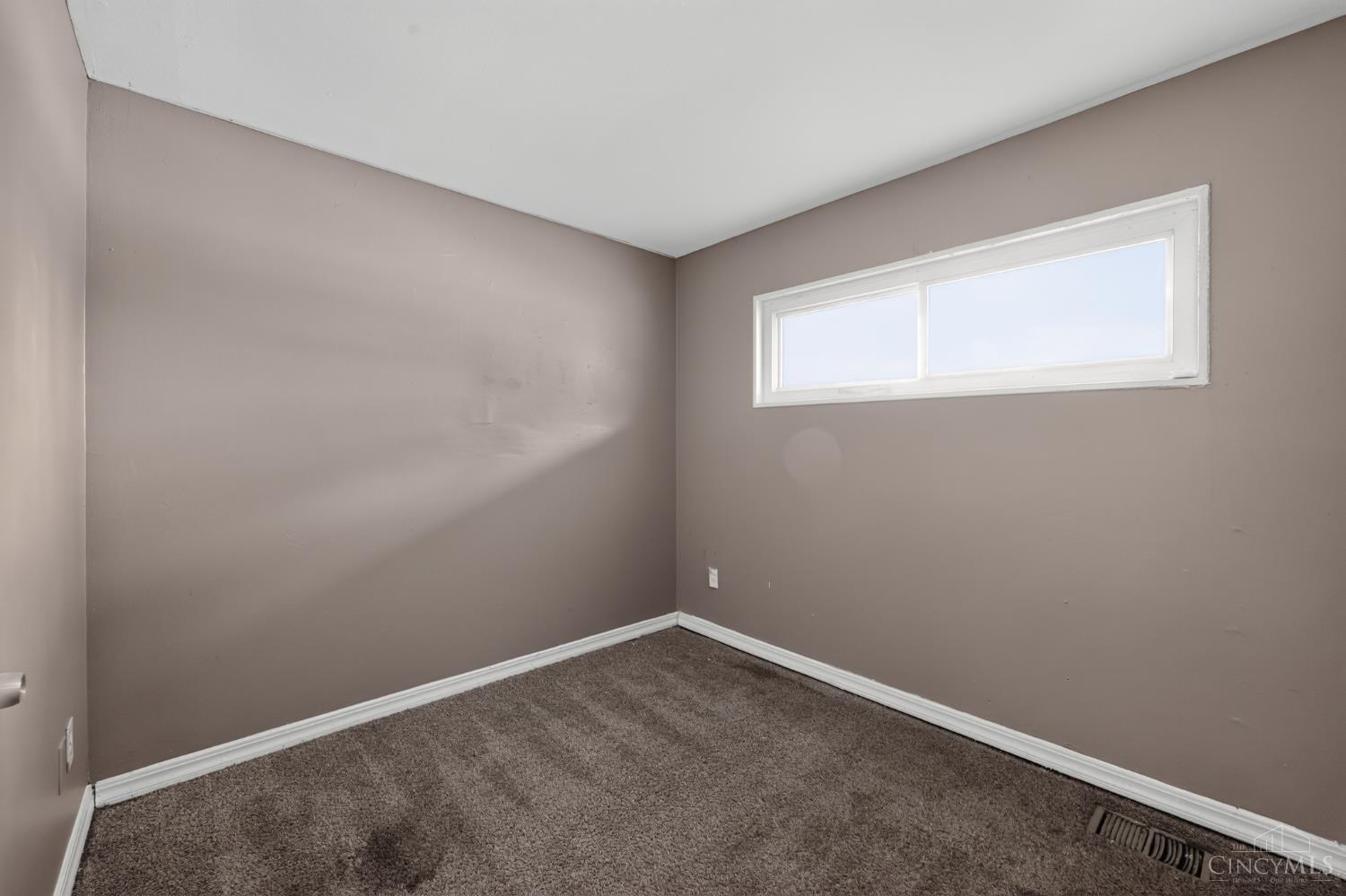 8760 Grenada Drive, Springfield Twp., OH, 45231 — photo 27
