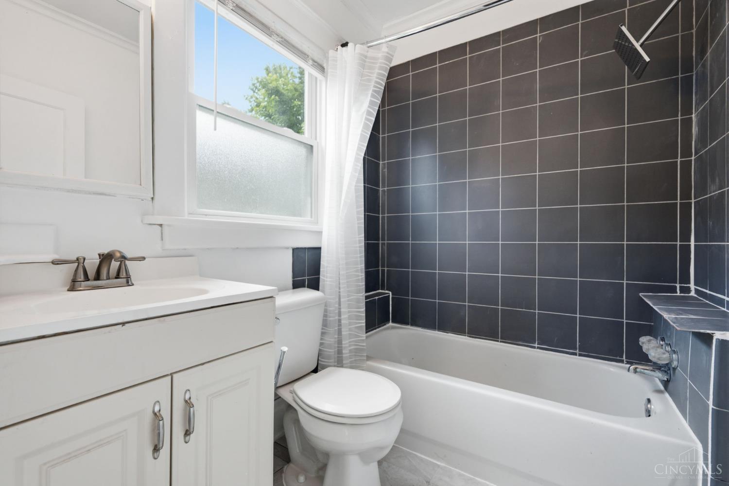 5323 Rolston Avenue, Norwood, OH, 45212 — photo 14