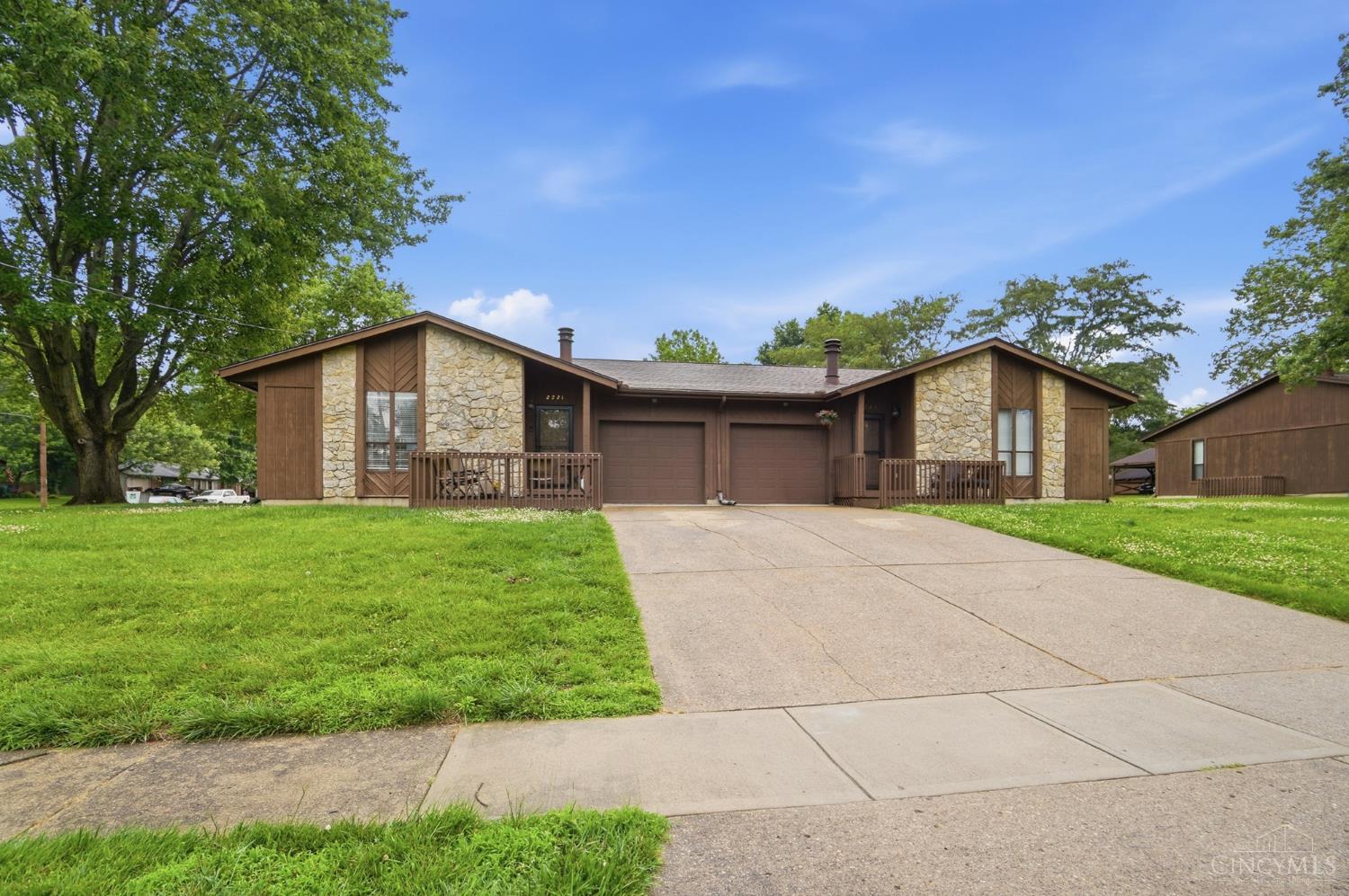 2221 Joshua Circle, Turtle Creek Twp, OH, 45044