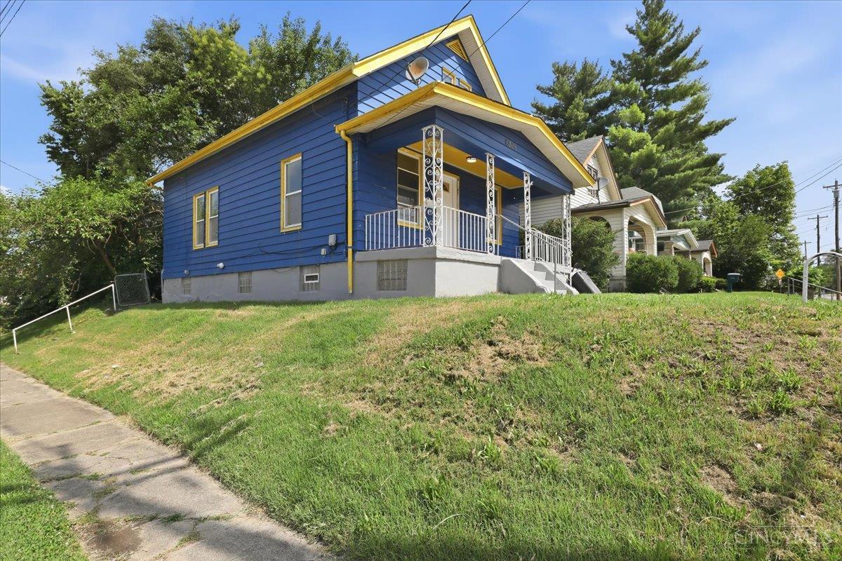 6801 Fairpark Avenue, Cincinnati, OH, 45216