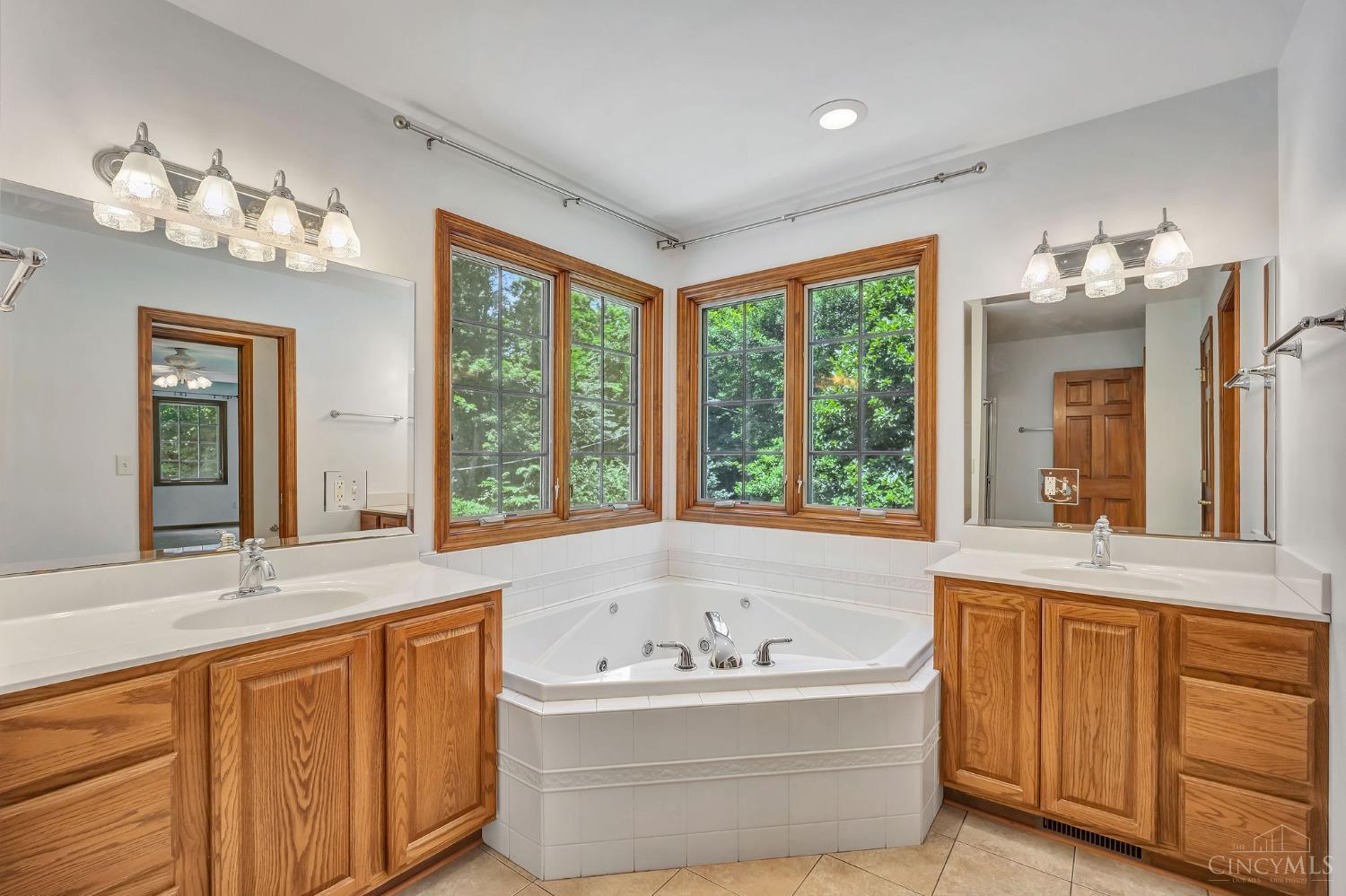 887 Oxford Middletown Road, Milford Twp, OH, 45013 — photo 28