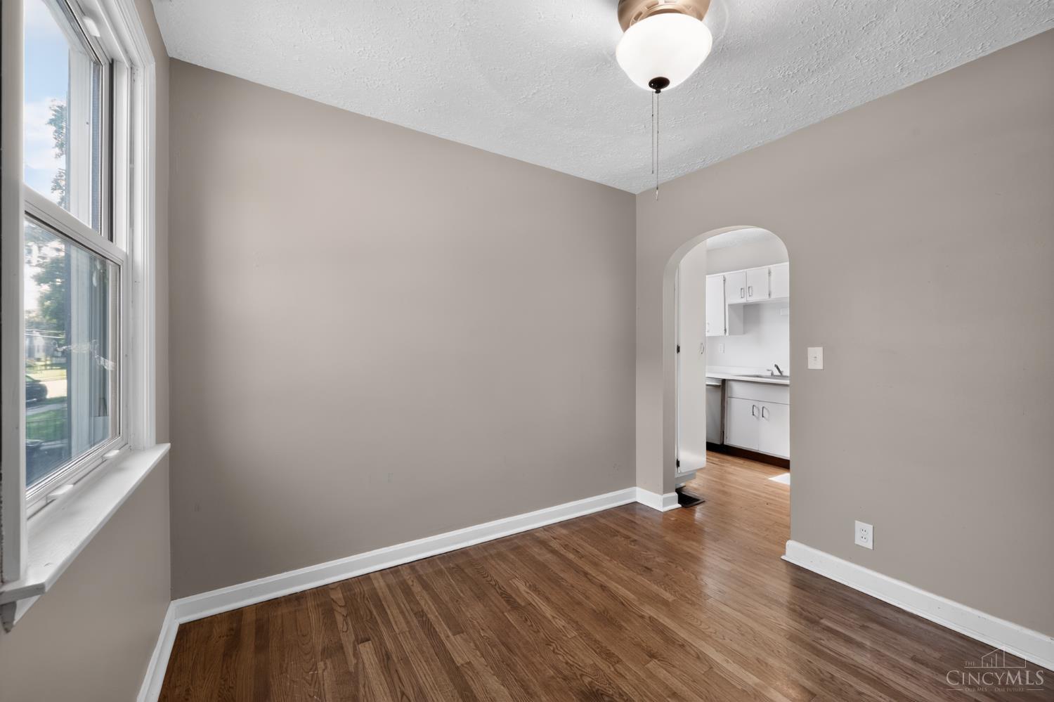 4312 Kugler Mill Road, Sycamore Twp, OH, 45236 — photo 10