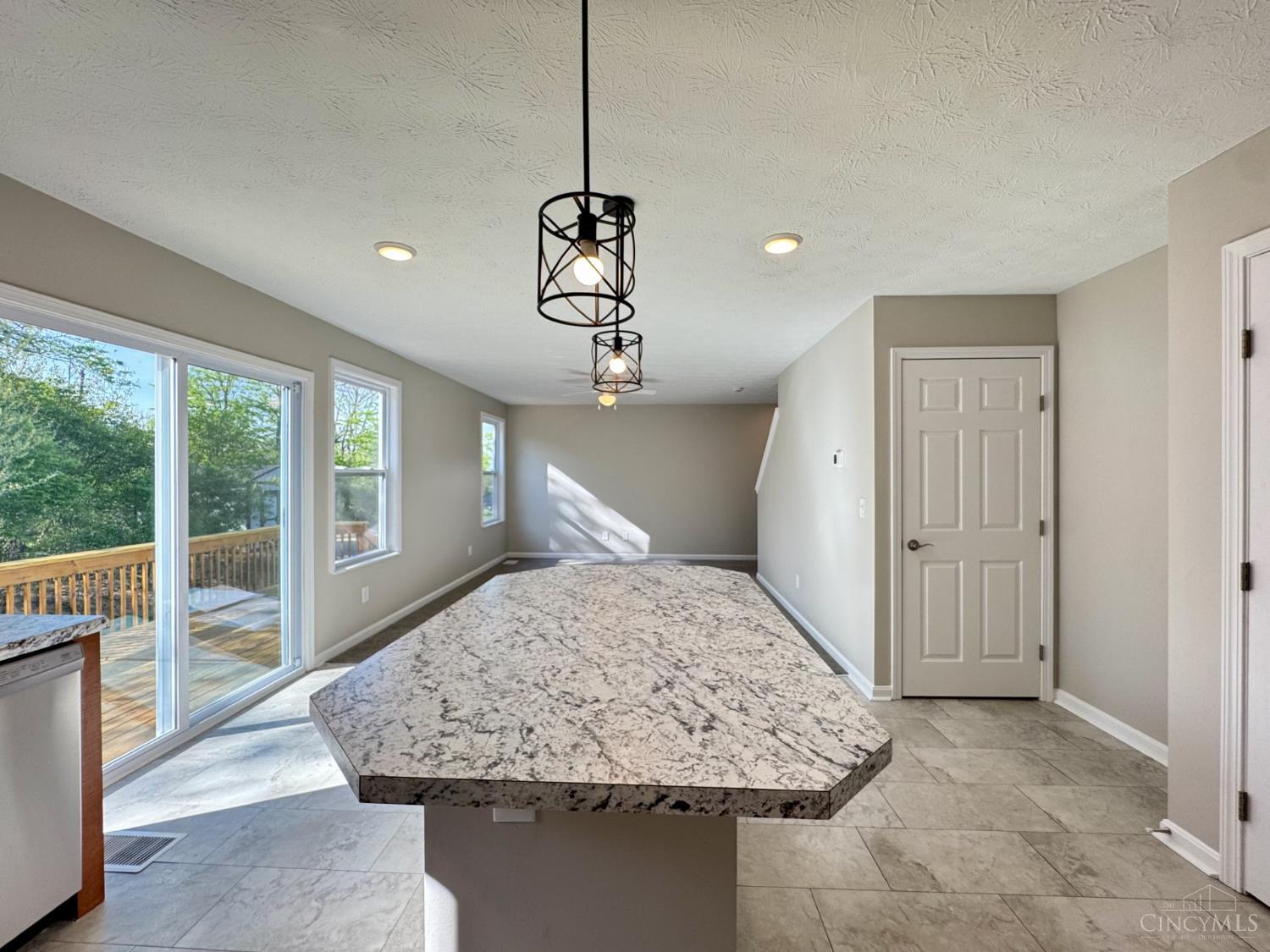 2905 Pine Leaf Court, Hamilton, OH, 45013 — photo 18