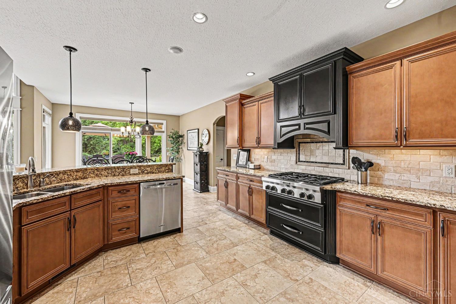9356 Ridings Boulevard, Washington Twp, OH, 45458 — photo 17