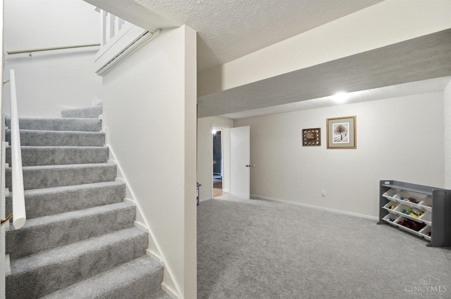 2221 Joshua Circle, Turtle Creek Twp, OH, 45044 — photo 25