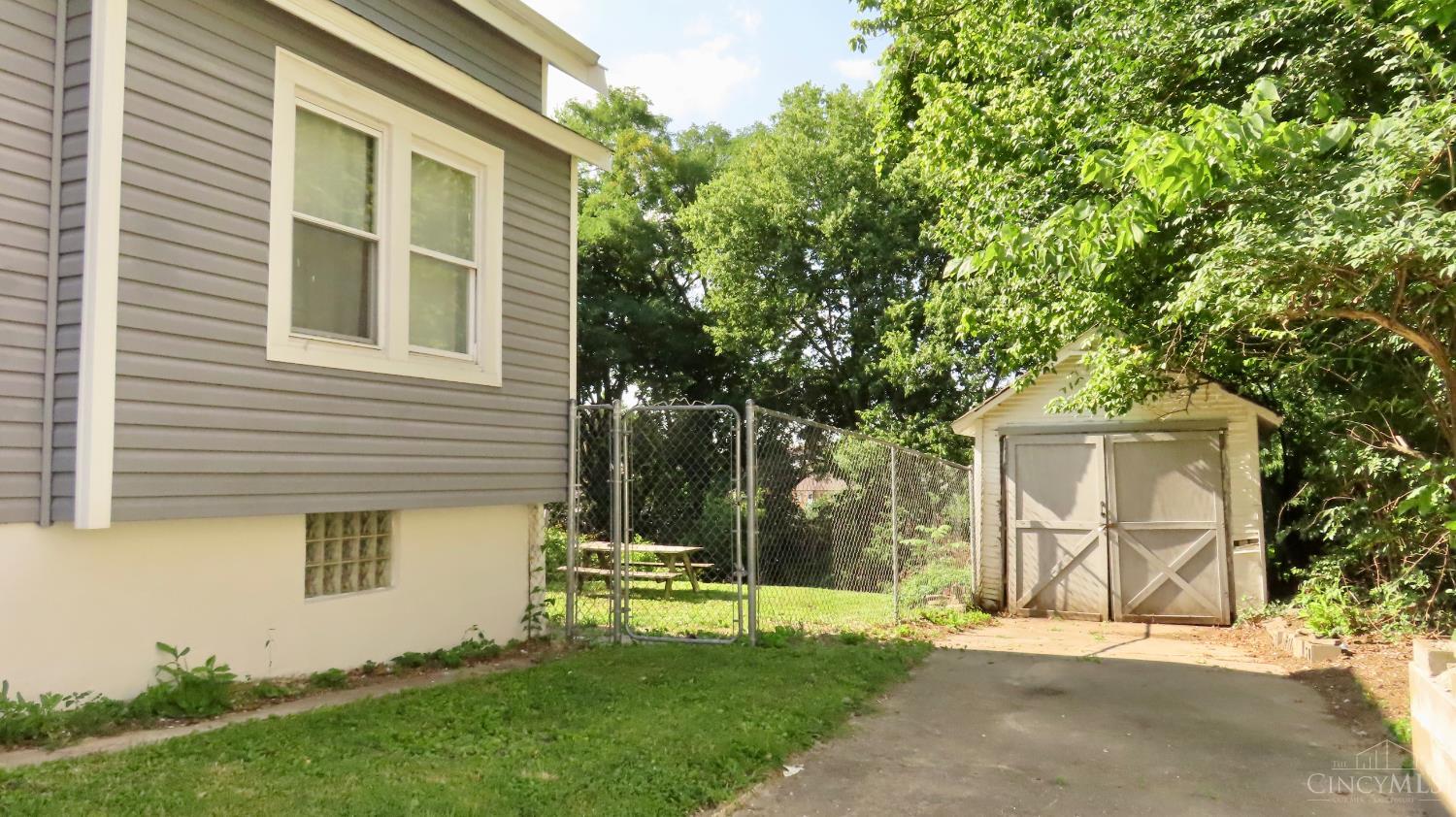 4302 Harding Avenue, Cheviot, OH, 45211 — photo 26