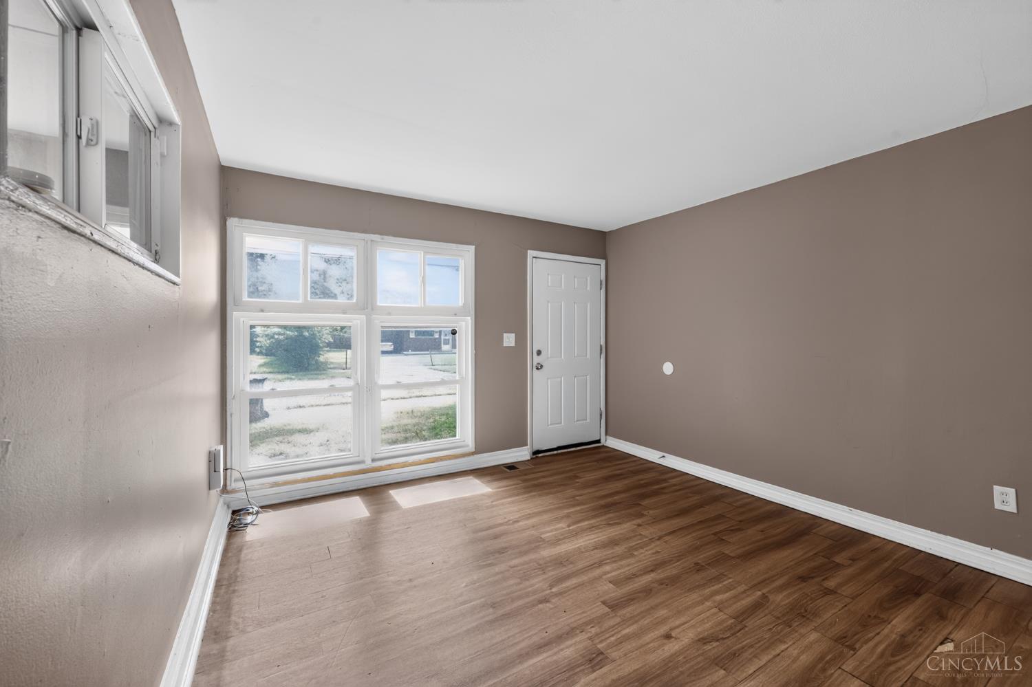 8760 Grenada Drive, Springfield Twp., OH, 45231 — photo 7