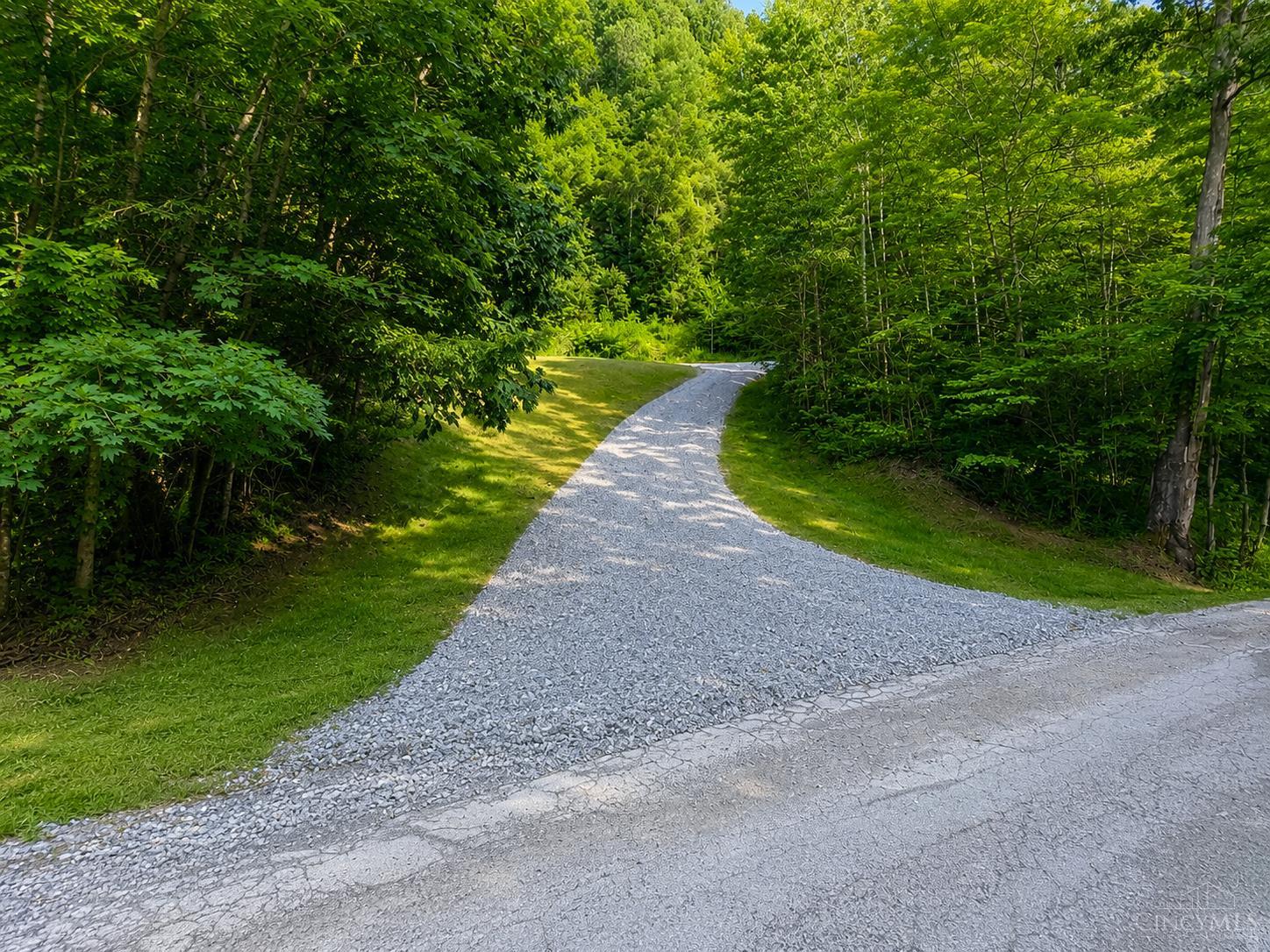 Straight Creek Road, Jackson Twp, OH, 45613